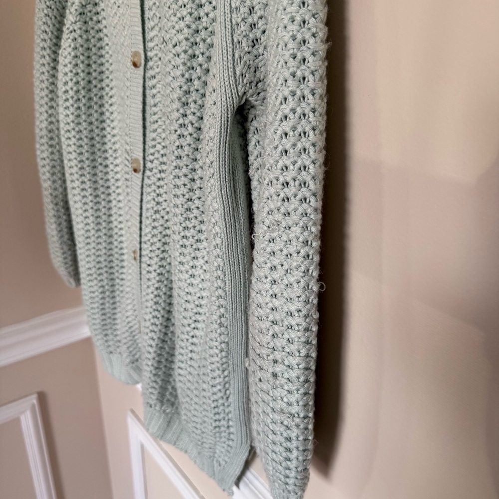 Light Blue Chunky Knit ZaraKnit Size Medium Reversible Button Up Sweater Heavy - Picture 6 of 9